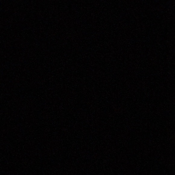 MAKE ON OFFER ON ANYTHING IN CLOSET!!! - Picture 2 of 2